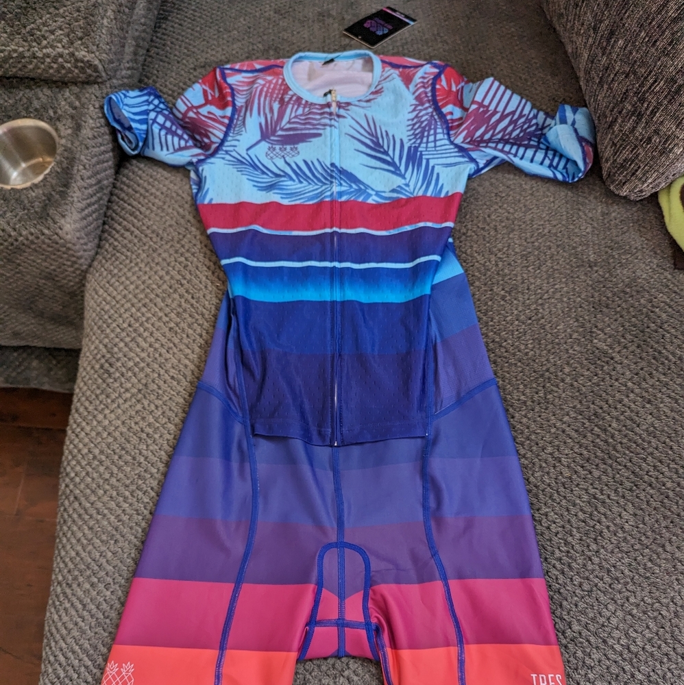 Tre Pinas Trisuit